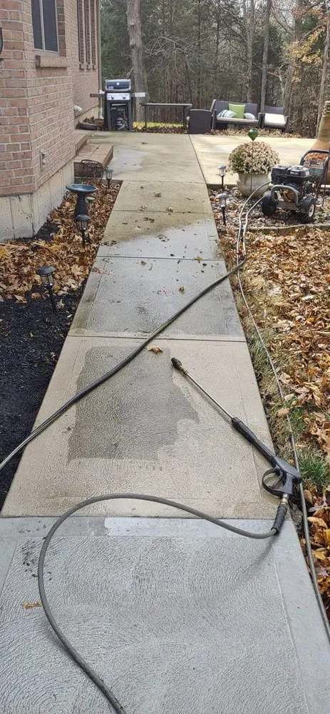 Custom yard maintenance experts serving Aurora, IN - KR Outdoor Services