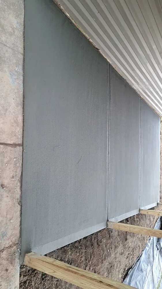 Affordable yard cleanup service for year-round maintenance across Aurora, IN - KR Outdoor Services