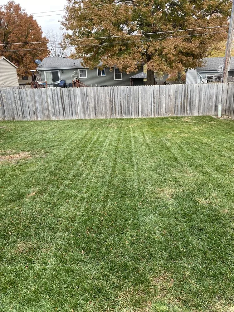 Affordable yard maintenance in Davenport, IA - Kraft Lawn Care