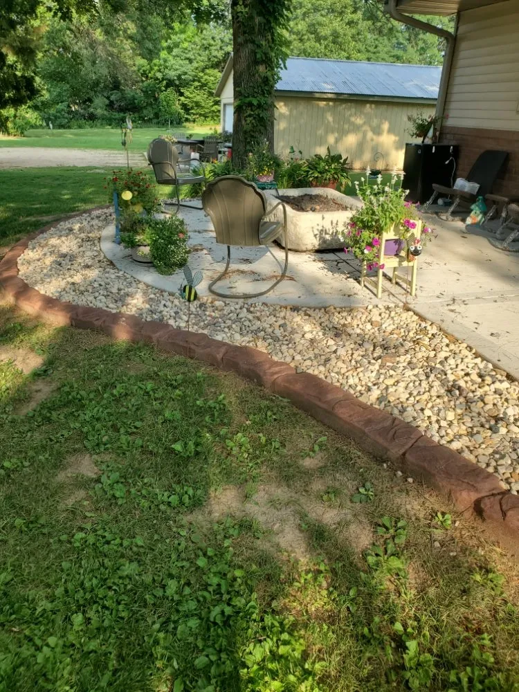 Trusted outdoor landscaping for beautiful yards across Lone Rock, WI - Krafty Kurbs