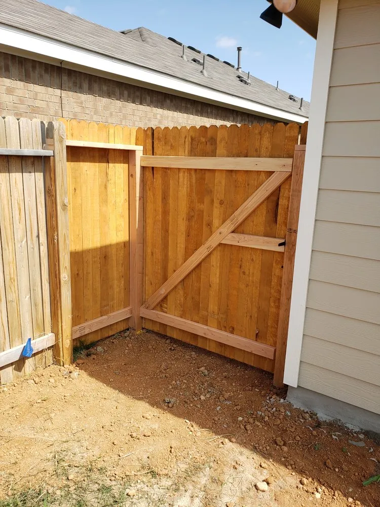 Top-rated lawn mowing service in New Braunfels, TX - Krause Contracting