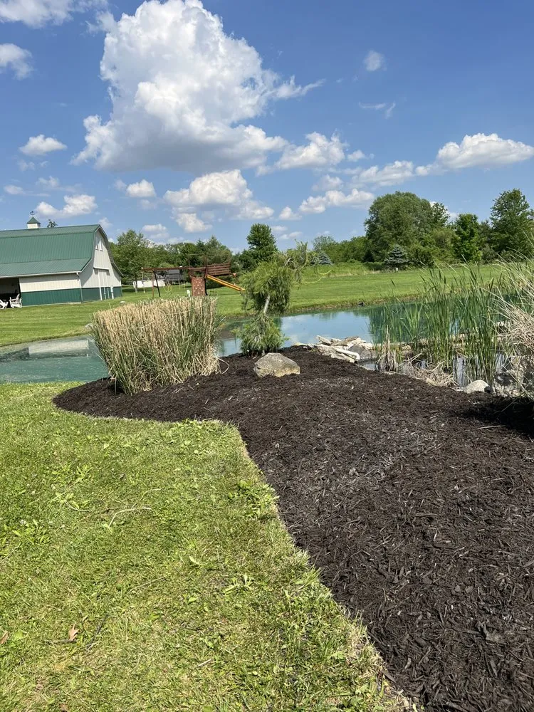 Local landscape design experts serving Canal Winchester, OH - Kraynakd Home & Lawn Care