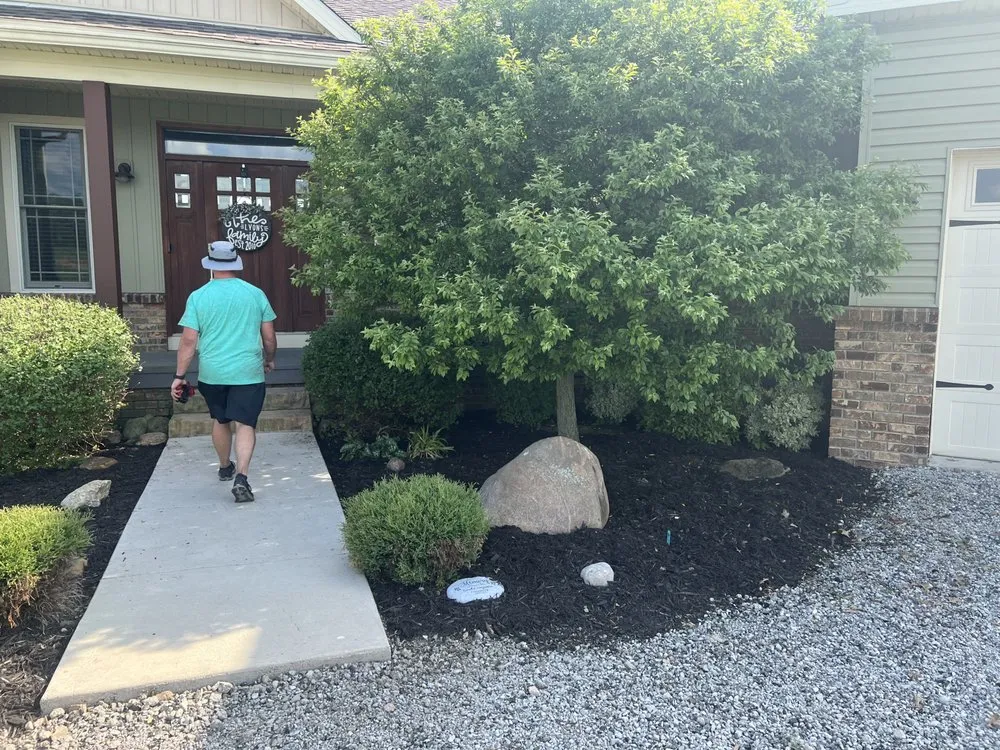 Professional landscaping services for beautiful yards in Canal Winchester, OH by Kraynakd Home & Lawn Care