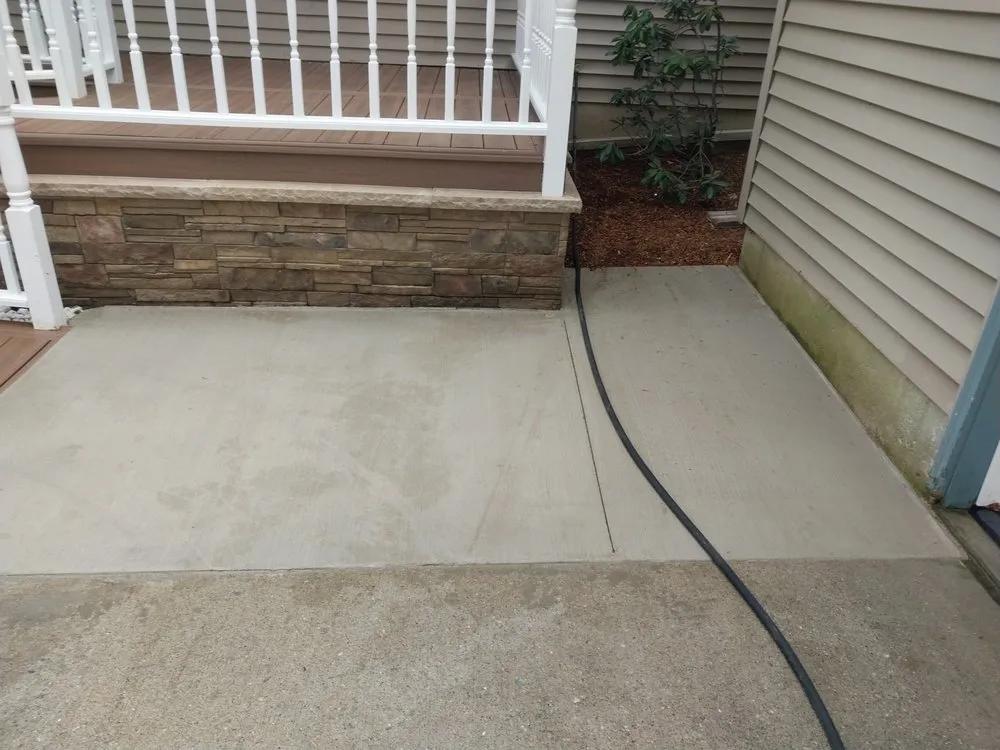 Professional garden landscaping in Lansing, MI - KRD Concrete Works