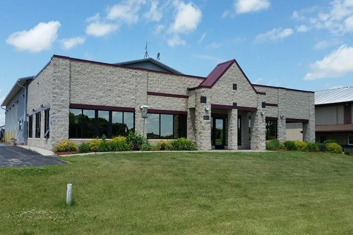 Top-rated yard maintenance experts serving Hartford, WI - Krebs Trucking