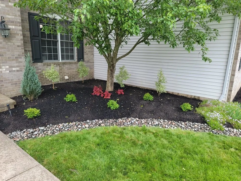 Expert outdoor landscaping in Berea, OH by Kren’s Kreations