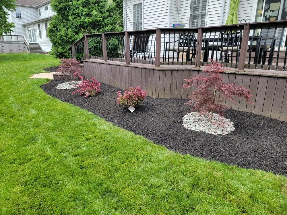 Trusted landscaping services for beautiful yards in Berea, OH by Kren’s Kreations