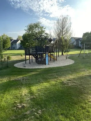 Kretsu Lawn & Landscaping