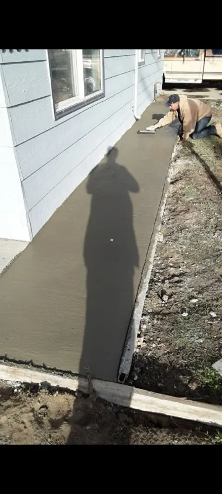 Professional garden landscaping in Casper, WY by Krew Concrete & Handyman Construction