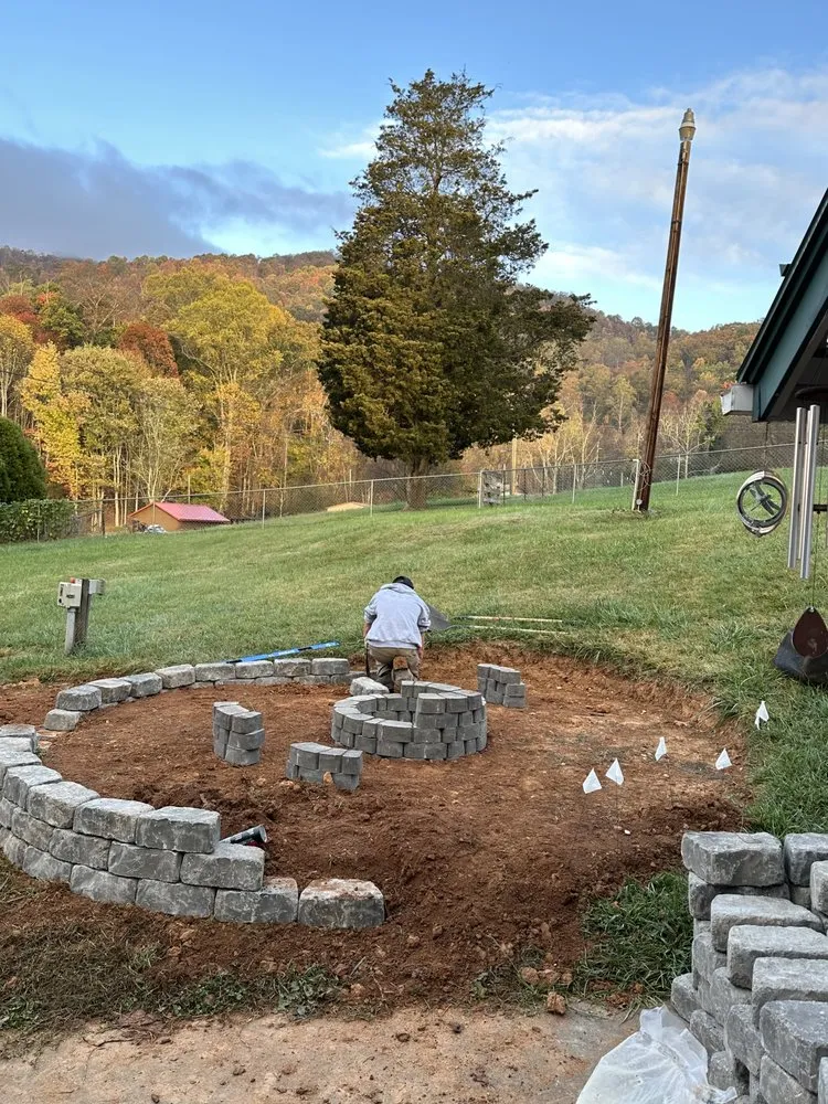 Top-rated yard maintenance experts serving Alexander, NC - KRH Lawncare & Landscaping