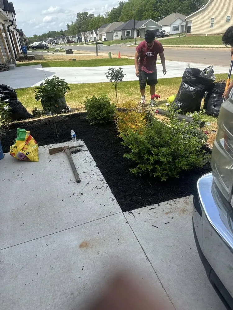 Expert landscaping services for homes in Bowling Green, KY by Krillen Lawn Care