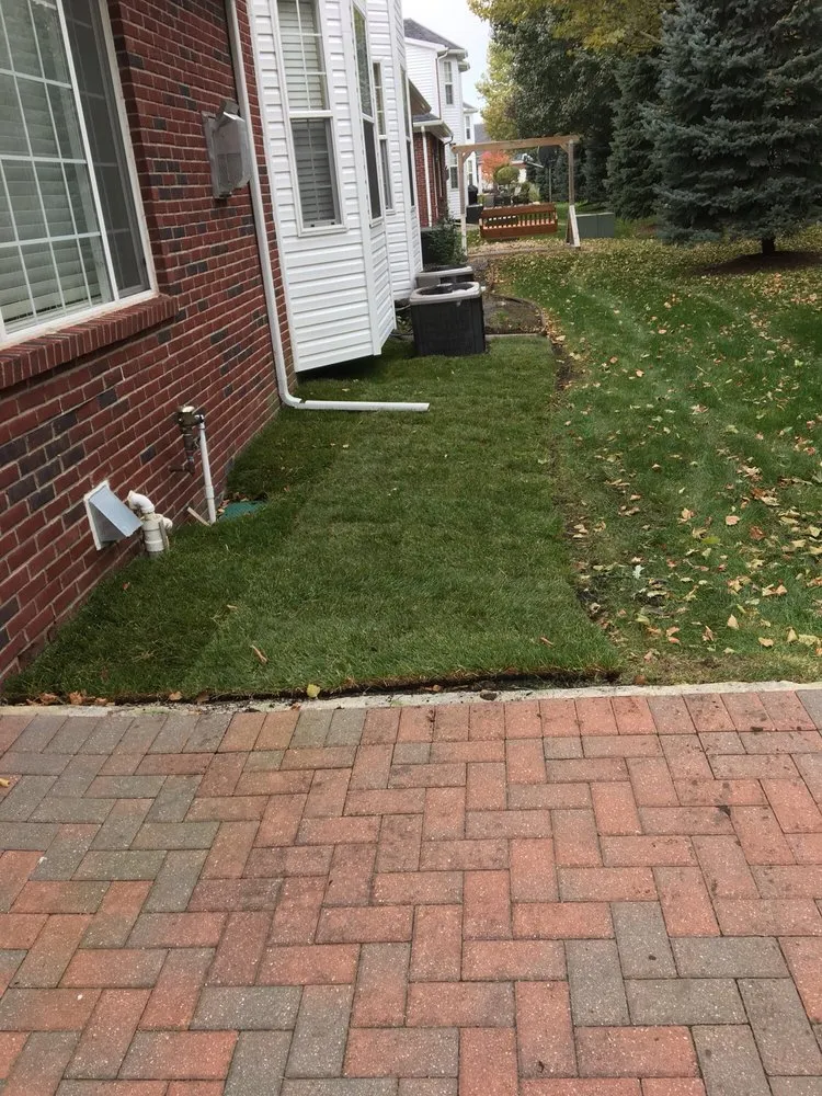 Custom lawn care service with custom design in Sterling Heights, MI by Kris's Lawn Care
