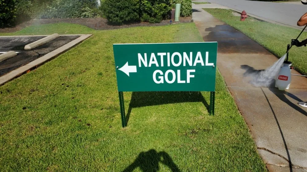 Professional landscaping services in Fort Walton Beach, FL - Kristi And David Cleaning