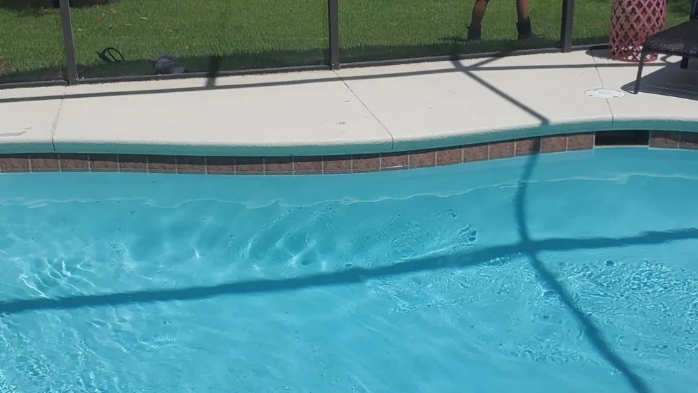 Custom yard maintenance in Fort Walton Beach, FL by Kristi And David Cleaning