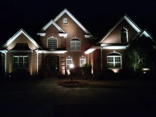 Kriz Landscaping Logo