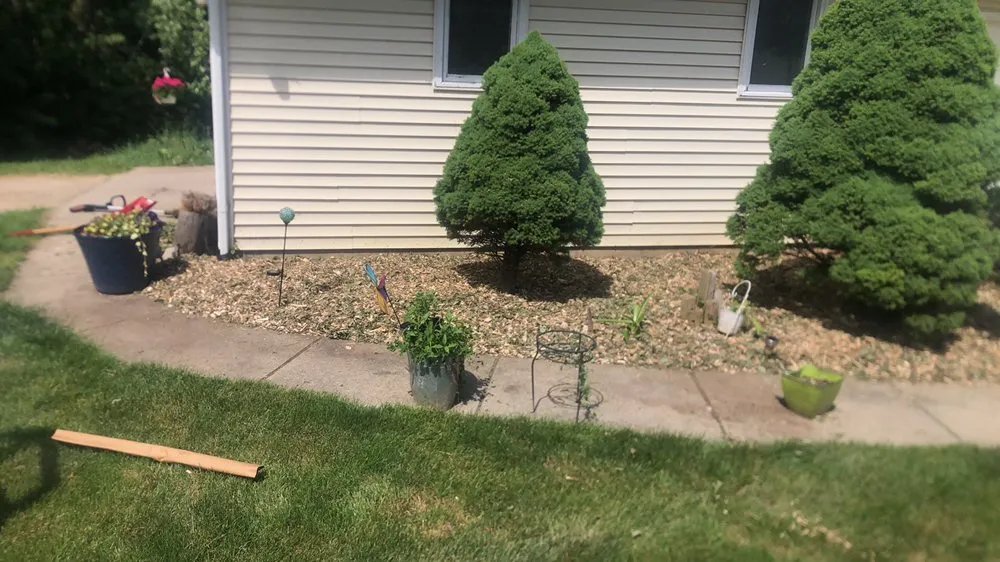 Professional residential landscaping in Caledonia, MI - Kroll’s landscaping & lawn care