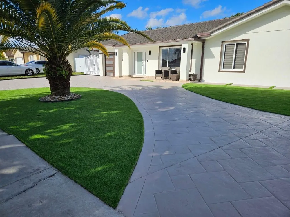 Local yard cleanup service experts serving West Park, FL - KRS Home Renovations