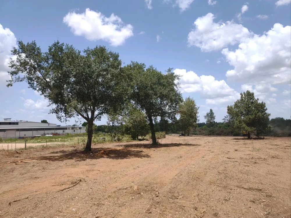 Trusted yard maintenance in Sealy, TX by Krueger Excavation