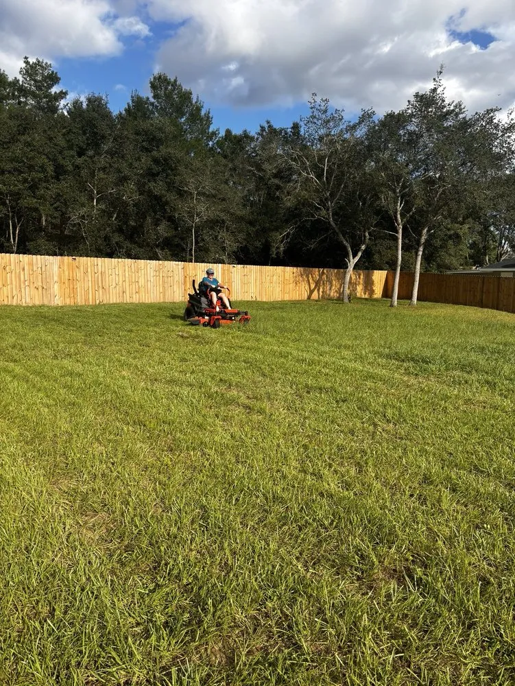 Reliable lawn mowing service in Ocala, FL by Kruis Kuts & More
