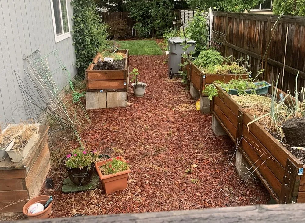 Local yard maintenance for outdoor upgrades in Grants Pass, OR by Kruse Control Yard Care