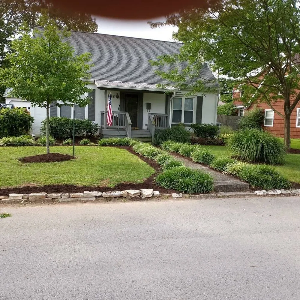Local landscape design experts serving Versailles, KY - Kryptonite Landscaping and Lawncare