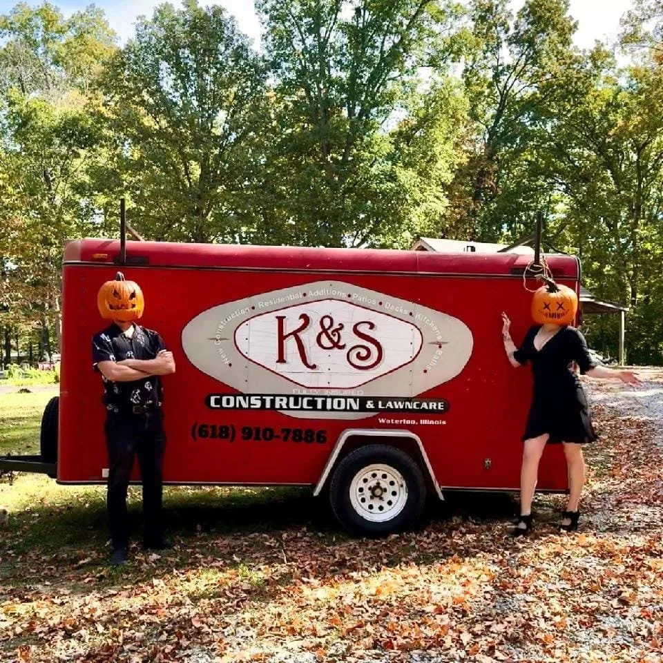 Top-rated yard cleanup service for homes across Waterloo, IL - K&S Construction & Lawn Care