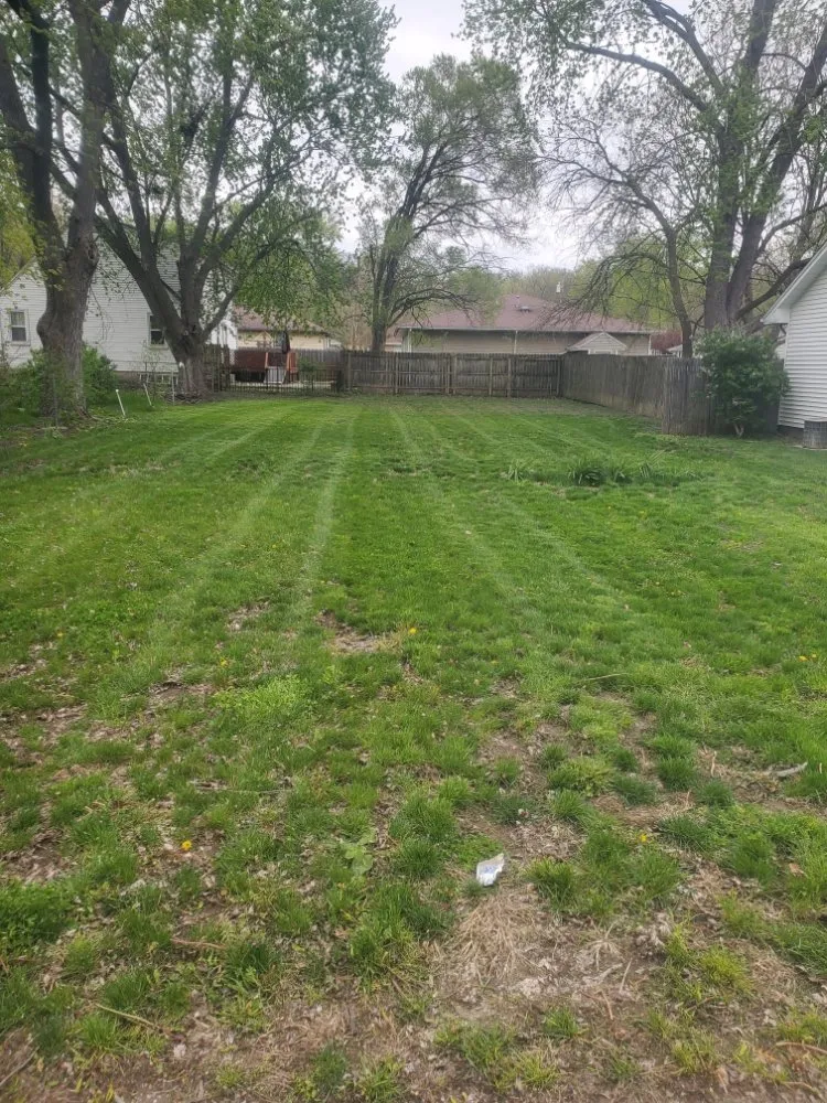 Affordable landscape installation experts serving Ottawa, IL - K's Lawn and Landscaping