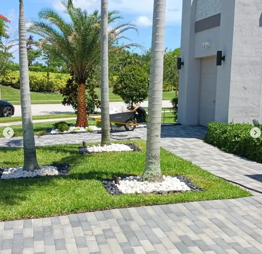 Affordable yard maintenance for beautiful yards in Delray Beach, FL by Ks lawns r us