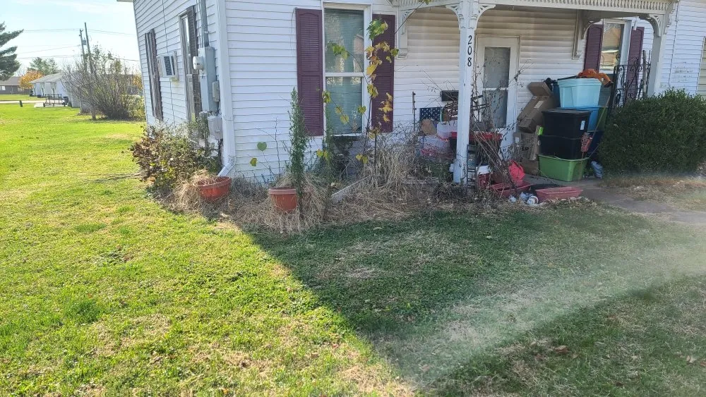 Expert lawn care service experts serving Mount Sterling, IL - K.S Mowing