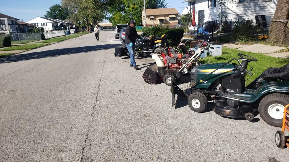 Top-rated lawn care service experts serving Harvey, IL - Ks Snow Angels