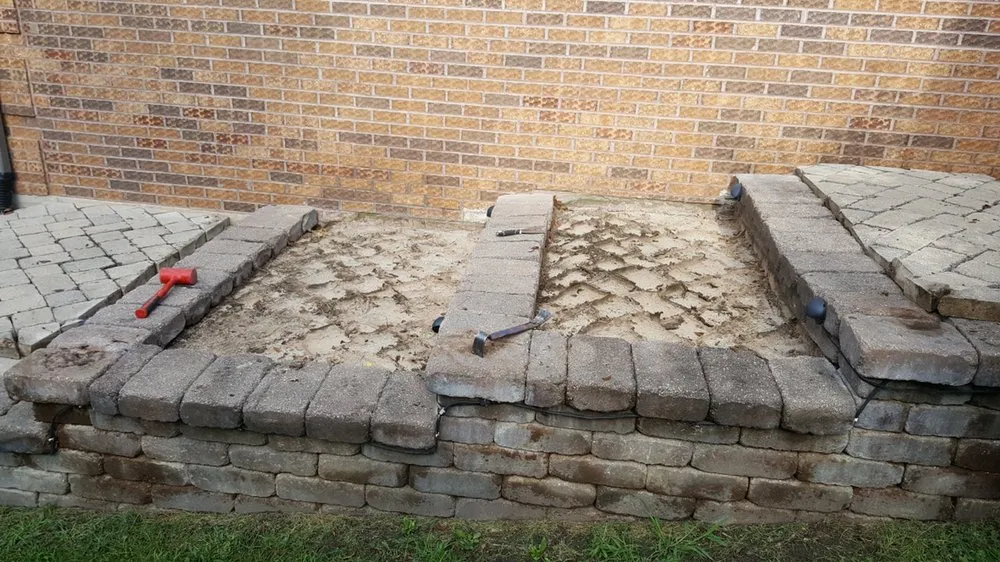 Custom lawn care service experts serving Bensenville, IL - KSK Landscaping & Handyman