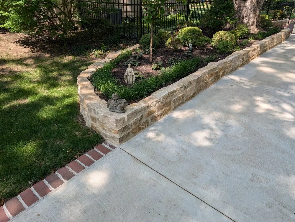 Affordable landscape design with custom design in Kansas City, KS by Ksquared Landscapes