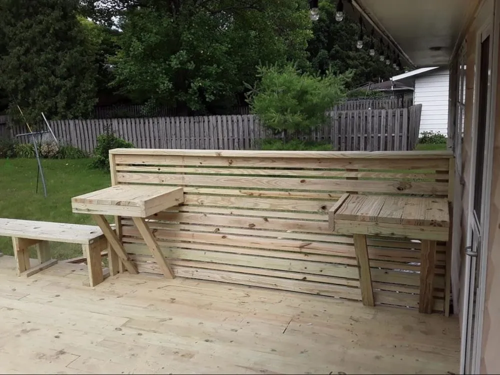 Expert garden landscaping in Bloomington, IL by KT Construction