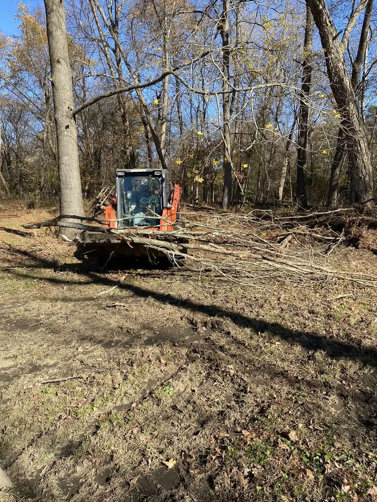 Custom landscape installation in Herrin, IL by K&T landscaping