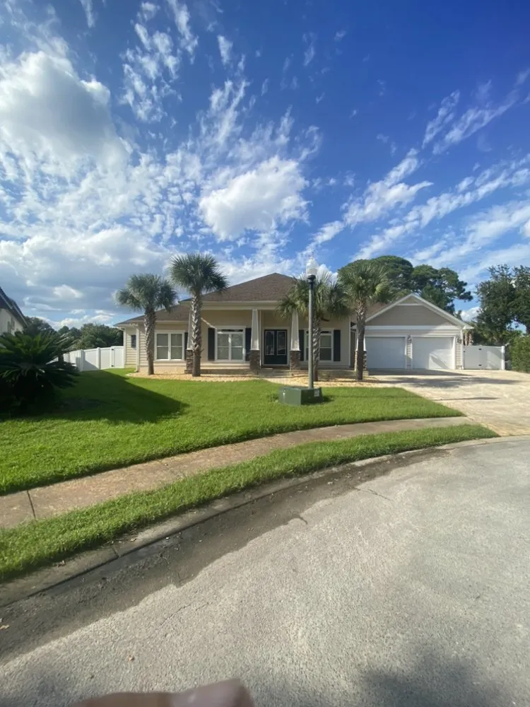 Expert lawn mowing service for residential properties in Vernon, FL by K&T Landscaping