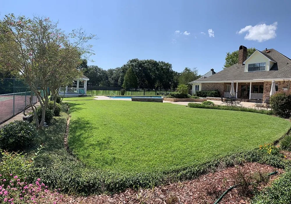 Professional lawn care service for residential properties in Baton Rouge, LA by KTG Lawn Services