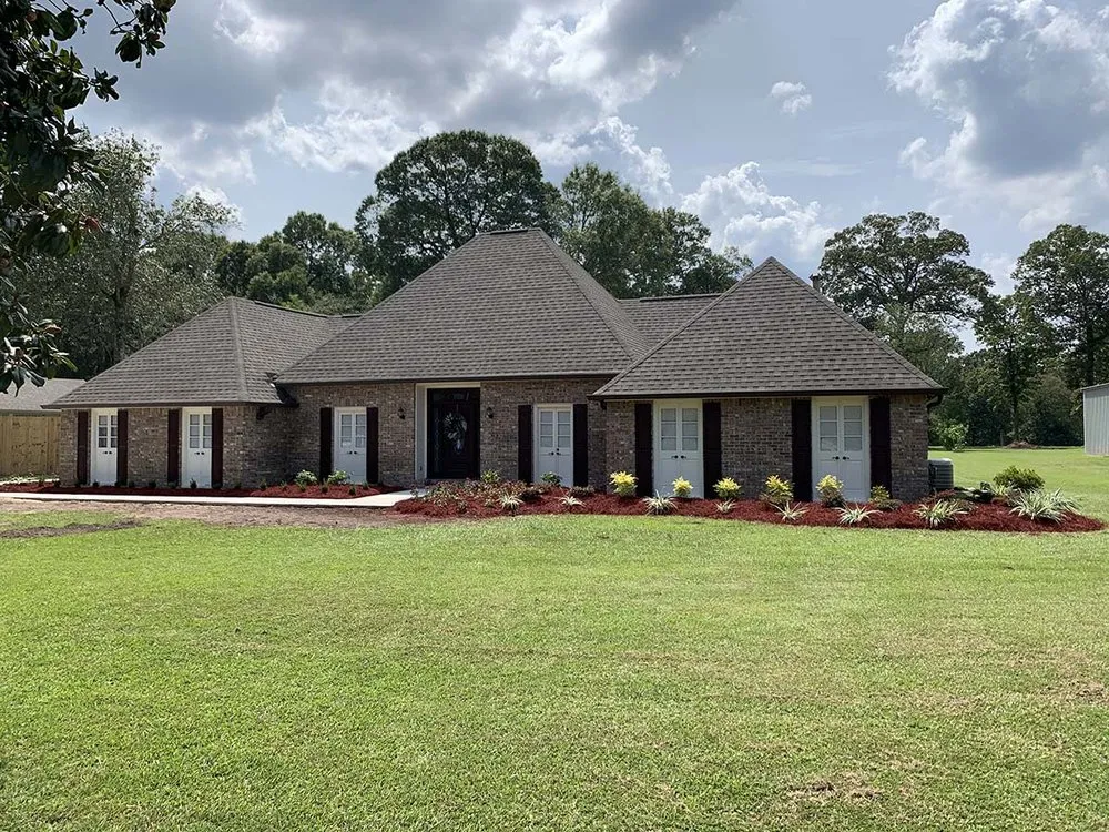 Reliable landscaping services in Baton Rouge, LA by KTG Lawn Services