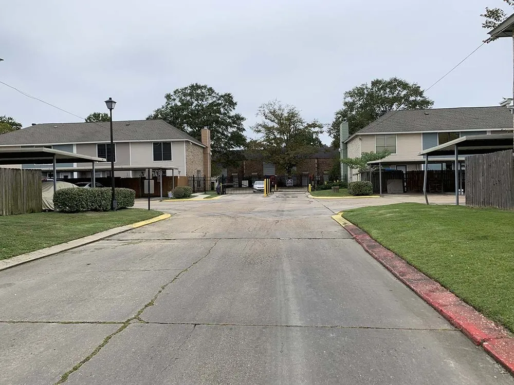 Professional landscaping services near you in Baton Rouge, LA by KTG Lawn Services