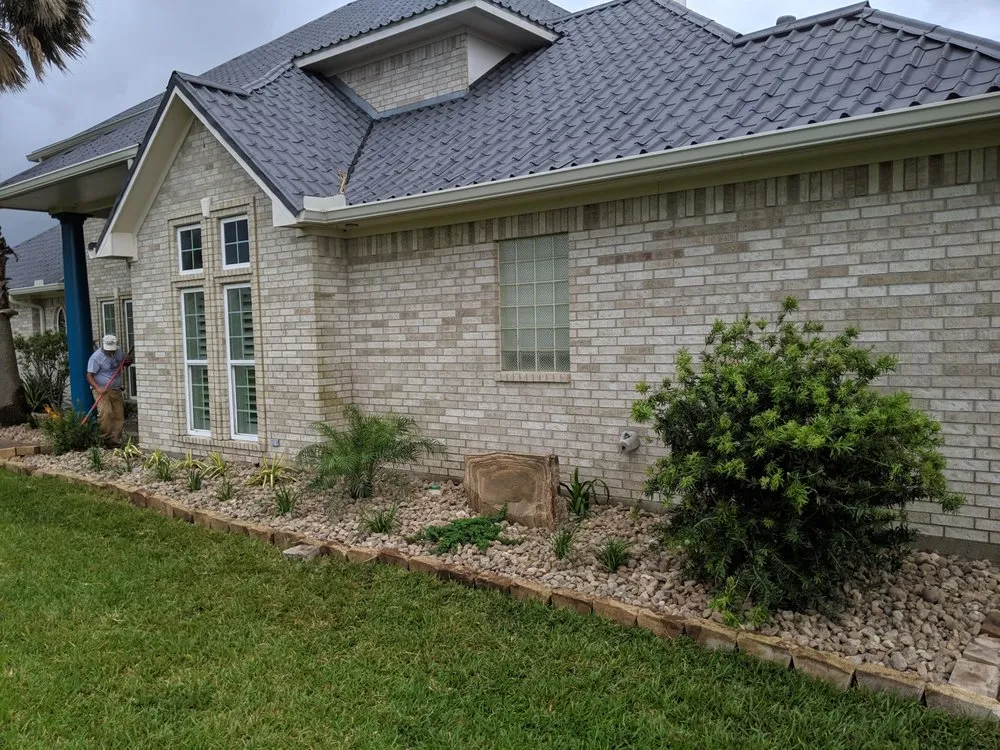 Top-rated yard cleanup service experts serving Kemah, TX - KTS Landscape & Irrigation