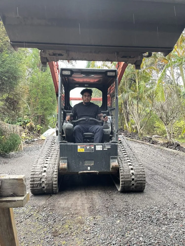 Professional outdoor landscaping in Hilo, HI by KUA Asphalt Paving