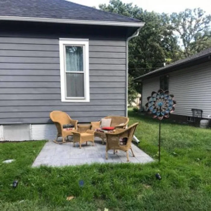 Local lawn mowing service in Magnolia, IL by Kuehn Lawn Services