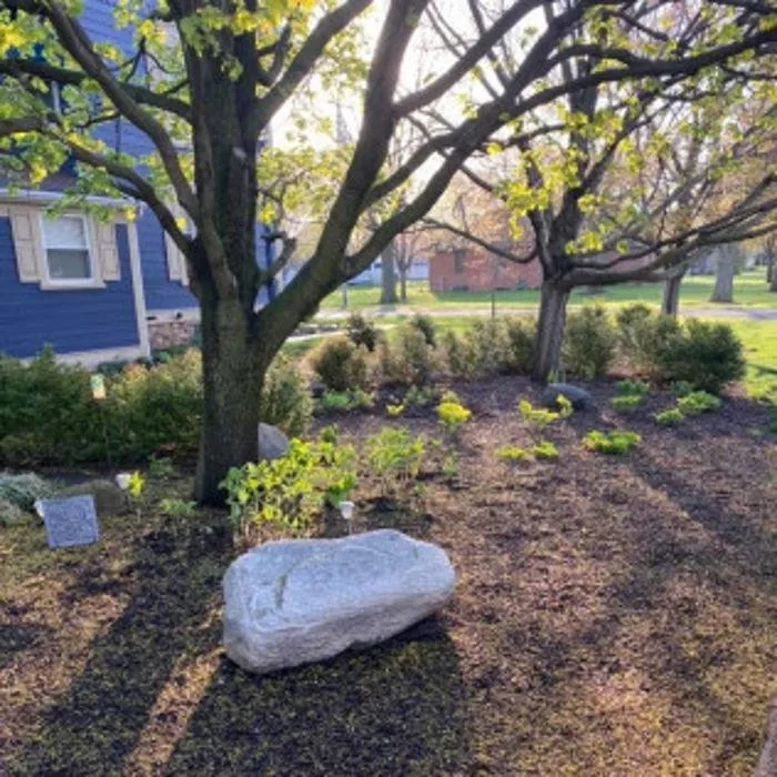 Expert residential landscaping in Magnolia, IL - Kuehn Lawn Services