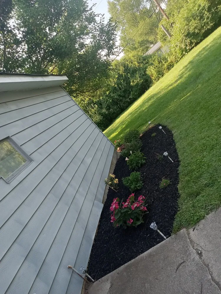 Top-rated yard maintenance with custom design in Fort Wayne, IN by Kuku's Lawn & Landscape