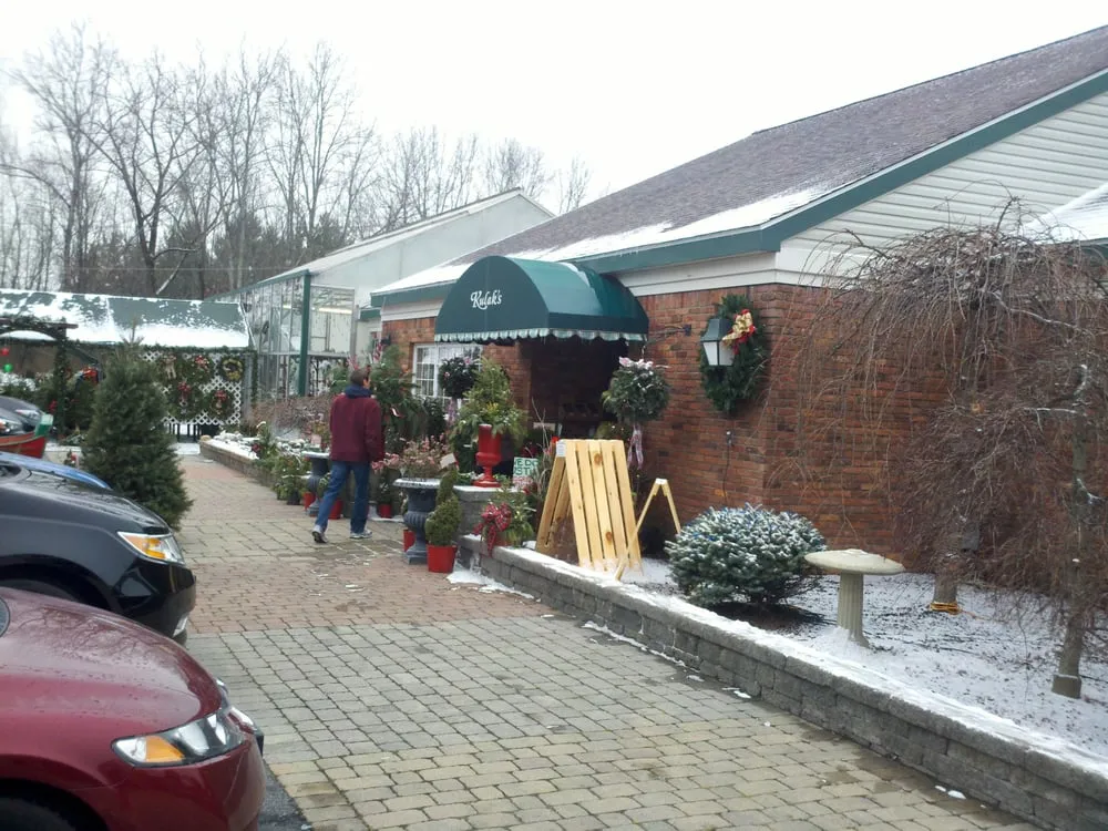 Trusted lawn care service experts serving Rexford, NY - Kulak Nursery & Landscaping