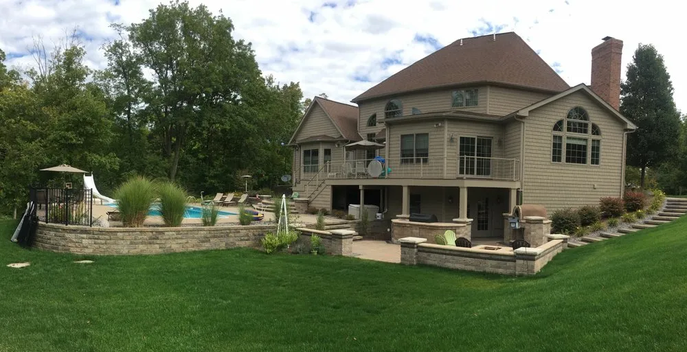 Professional lawn care service in Erie, PA by Kunco Landscape