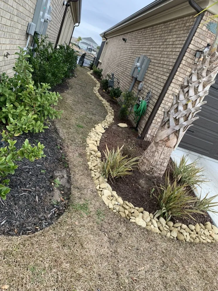 Top-rated residential landscaping for beautiful yards in Myrtle Beach, SC by Kunkle Kutz