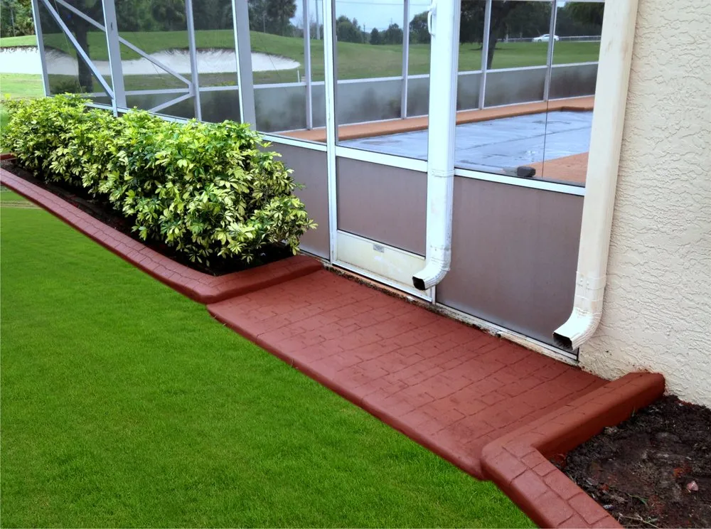 Local lawn mowing service experts serving Fort Pierce, FL - Kurbing