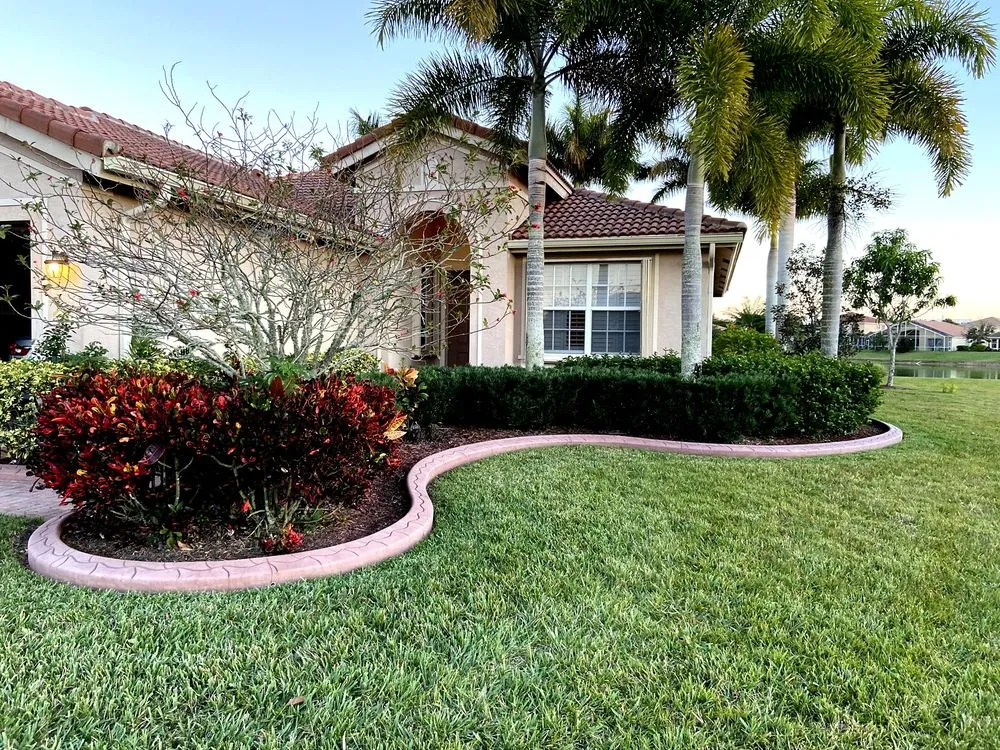 Top-rated landscape design in Fort Pierce, FL by Kurbing