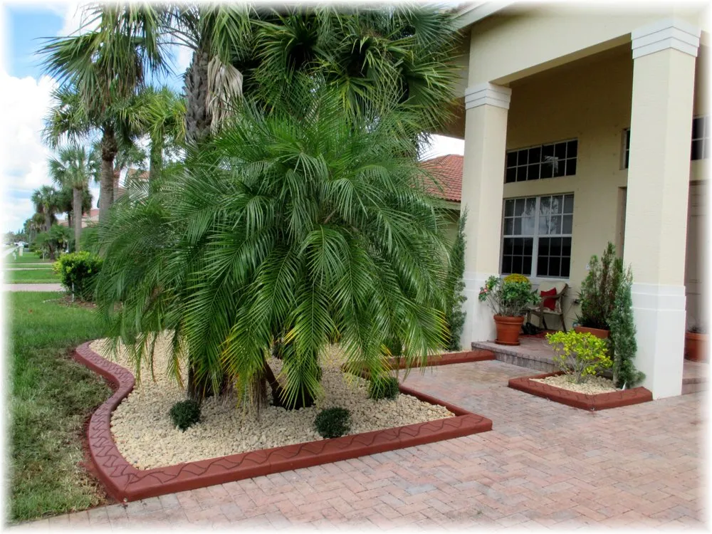 Reliable yard cleanup service in Fort Pierce, FL - Kurbing