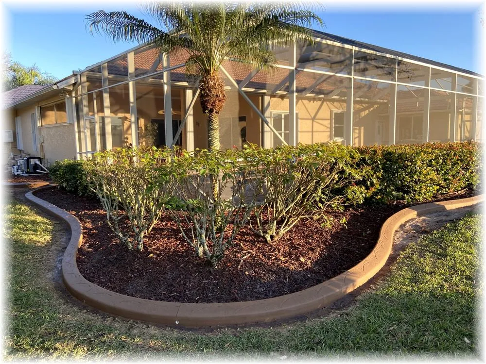 Expert yard cleanup service in Fort Pierce, FL - Kurbing